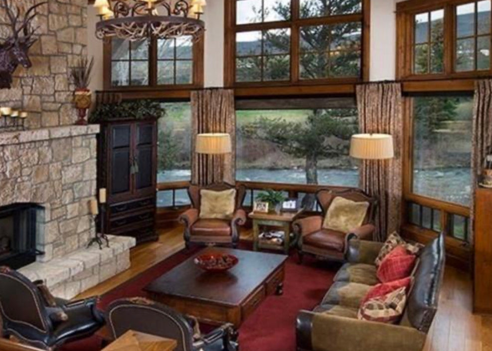 2015 Anniversary Haus meets Man Cave