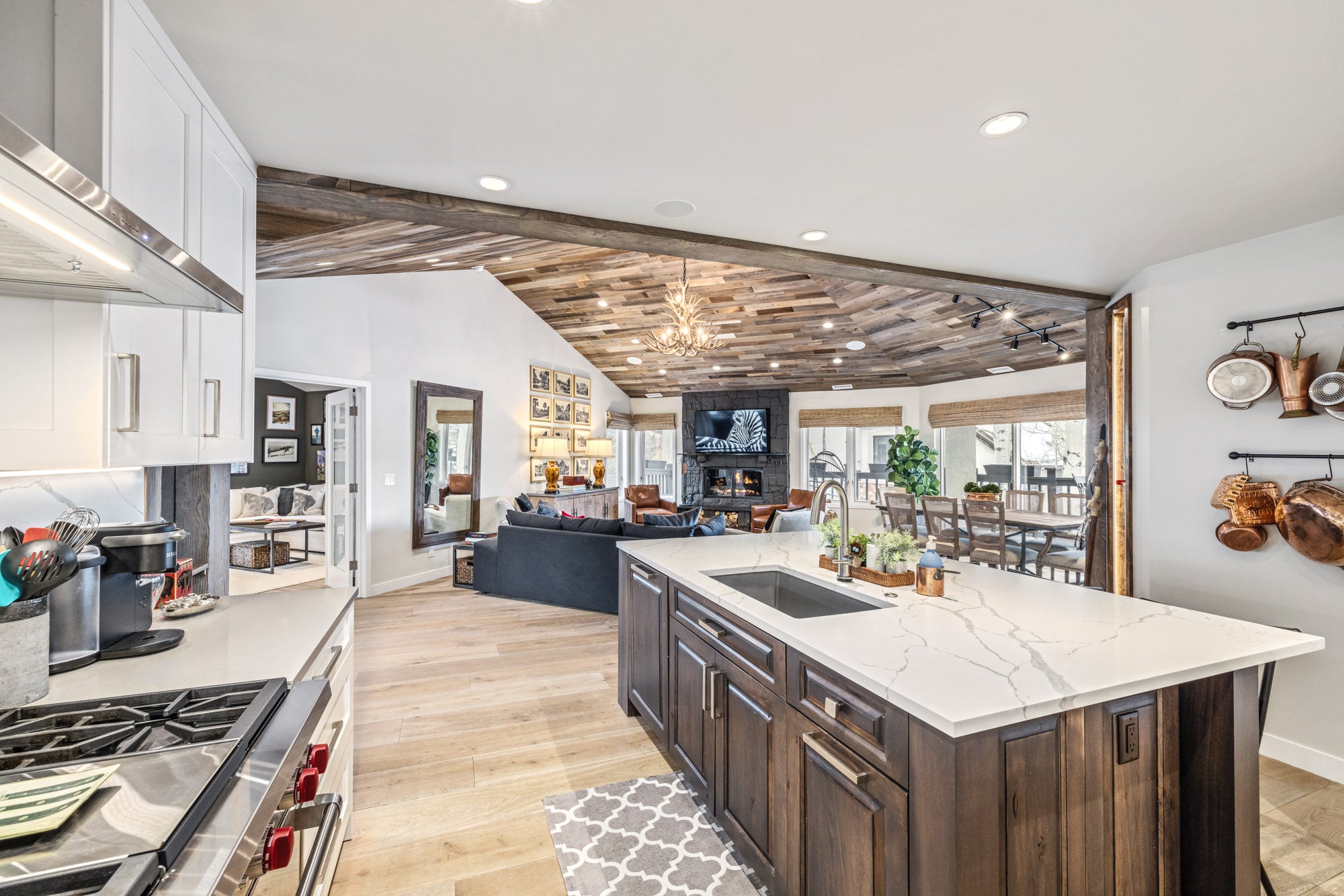 The Ritz-Calvert: Arrowhead, Colorado - REMAINING BALANCE 4 NIGHTS 12/29 - 01/02