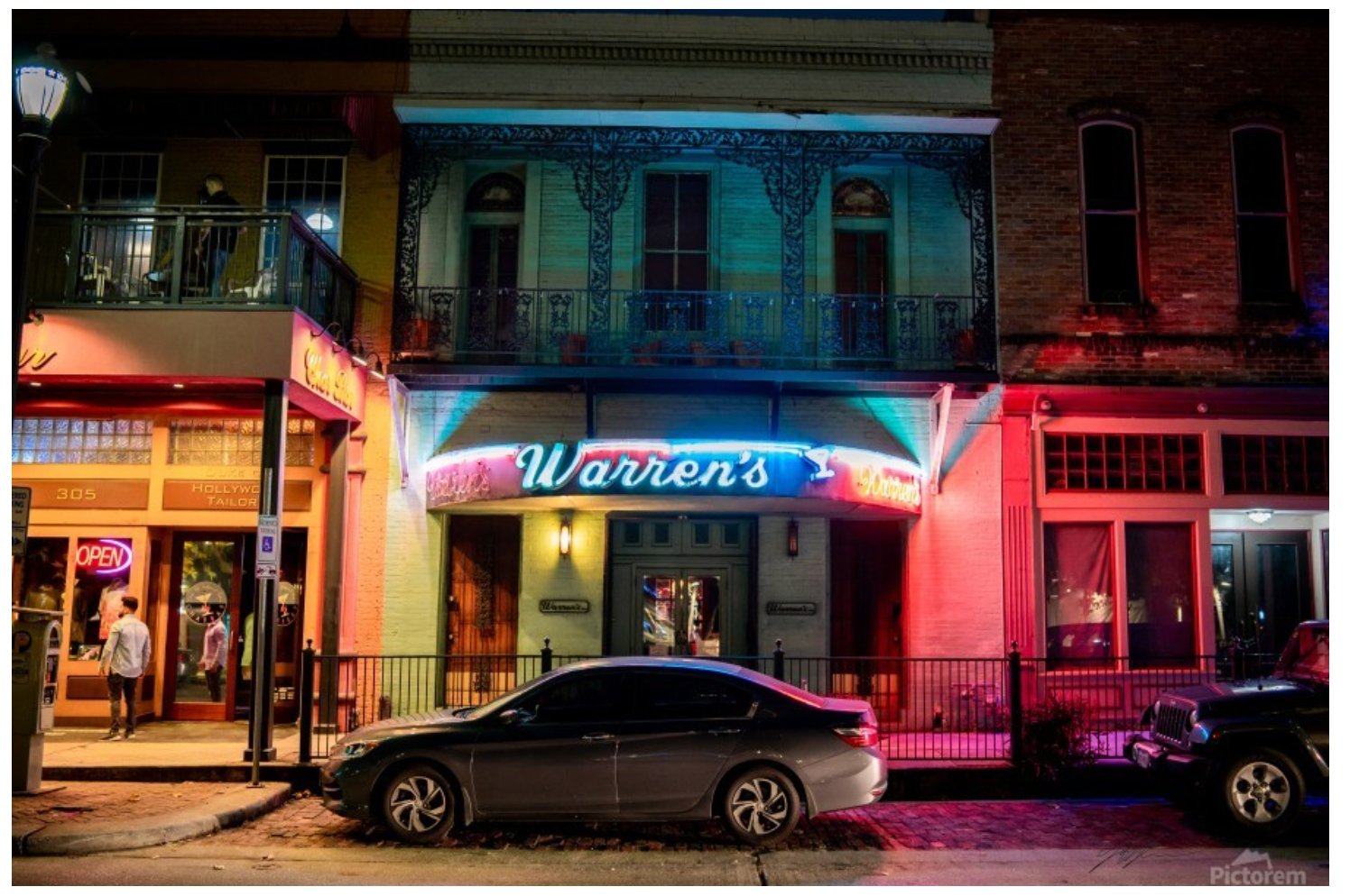 “Iconic Houston” by Jeffrey Chen : Warrens